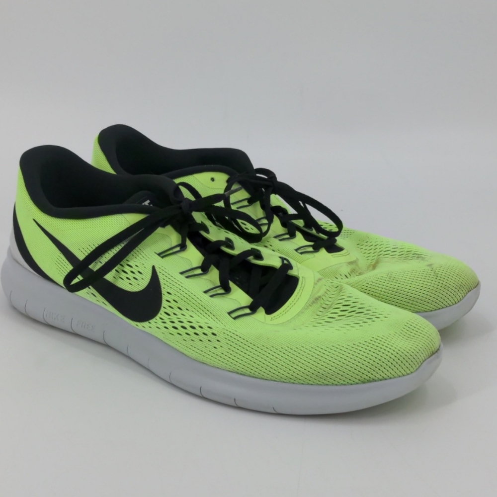 Men's NIKE Free RN Sneakers